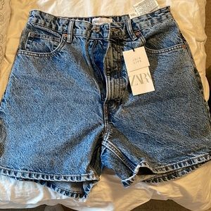 Never worn with tags zara mom fit jean shorts
